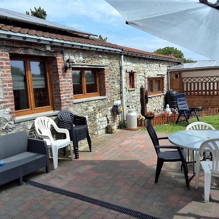 Le Petit Nid Villa Brugelette Dış mekan fotoğraf